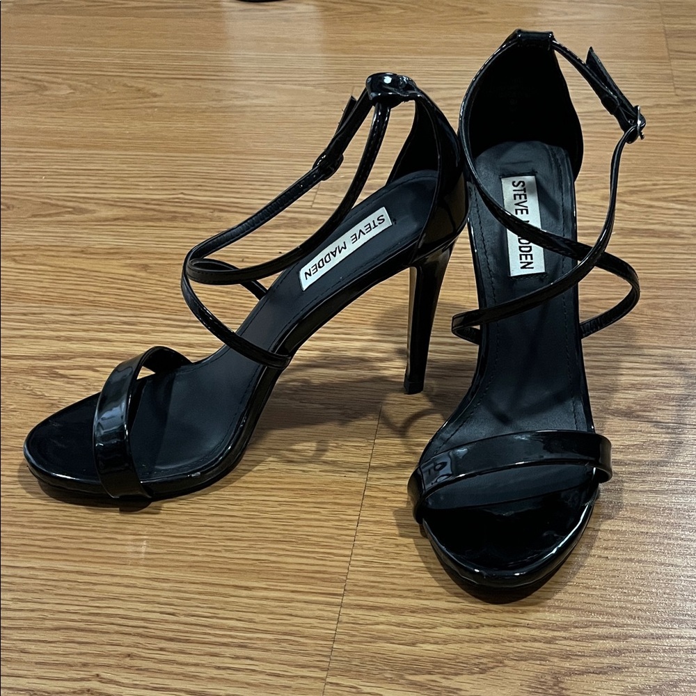 Steve Madden Feliz Patent Glossy Black Heels